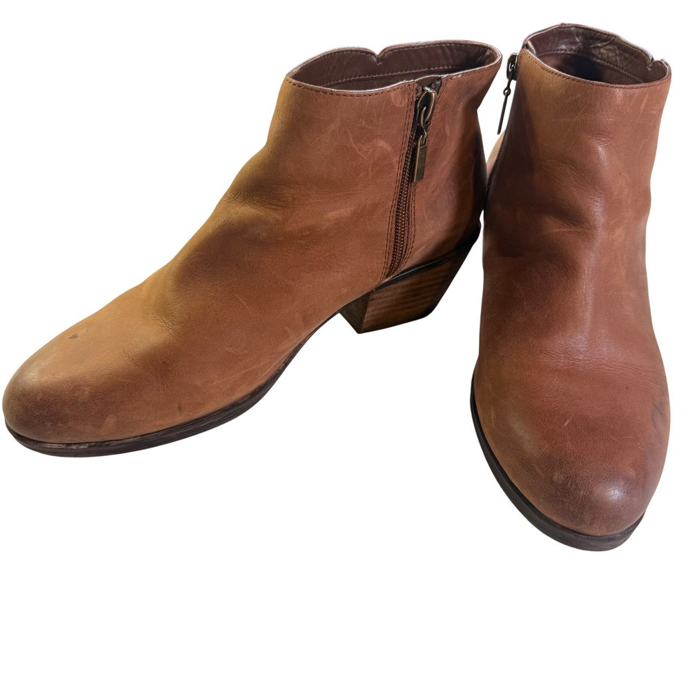 Clarks Ankle Boots Womens 9 Brown Leather Side Zip Stacked Heel Boho Chic Indie